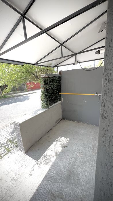 Inchiriez spatiu 15mp patrati