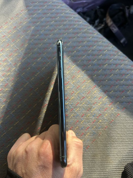 Продам Iphone 11 PRO MAX 256gb