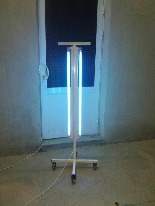 Кварц лампа штативда