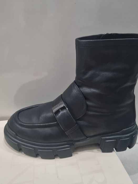 Кожени Боти Hogl