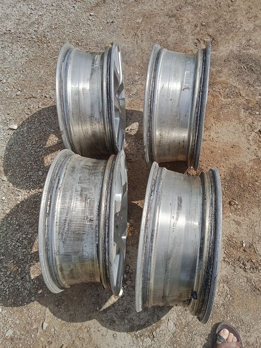 Продам диск оригиналь Ниссан х-трайл