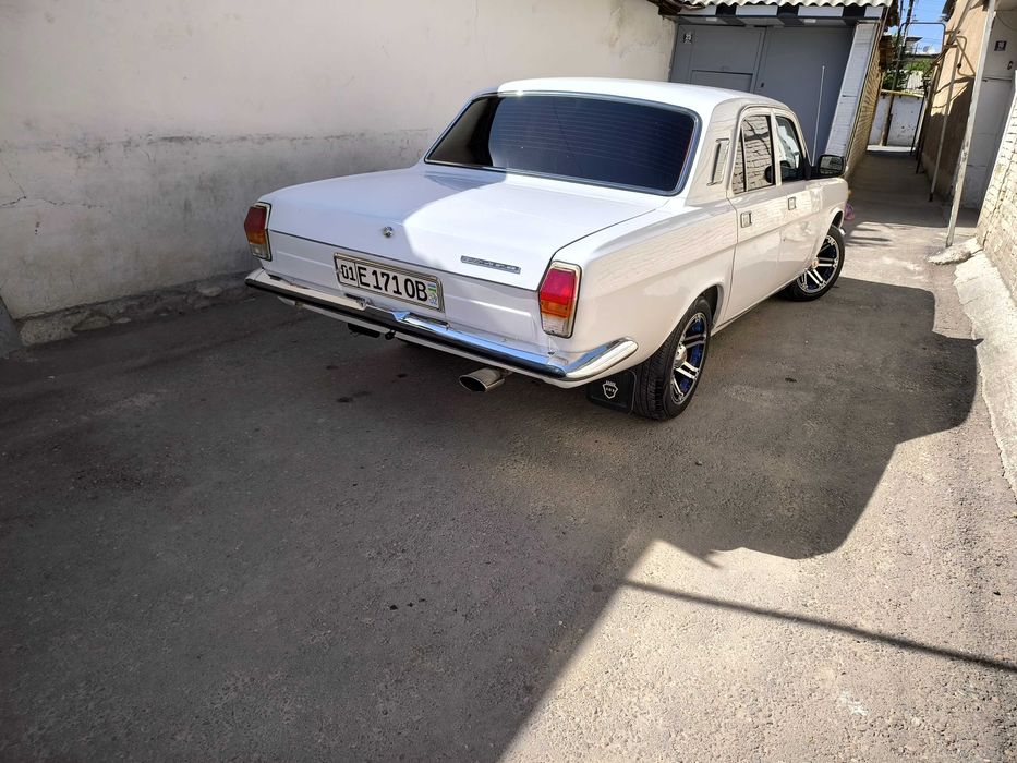 Gaz 2410 sotiladi radnoy