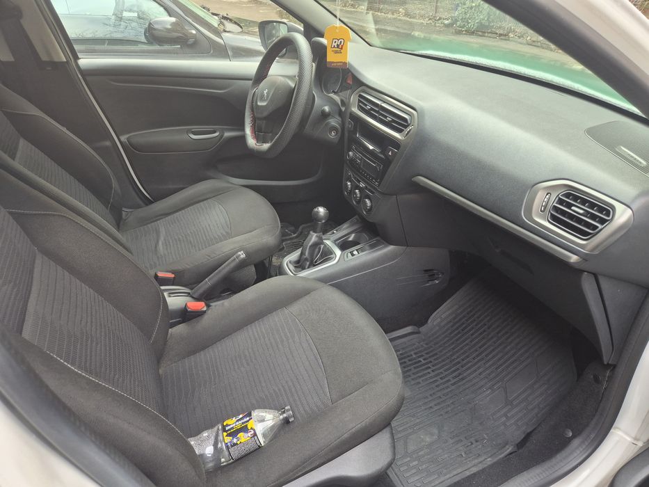 Vand Peugeot 301, fabricatie  2015