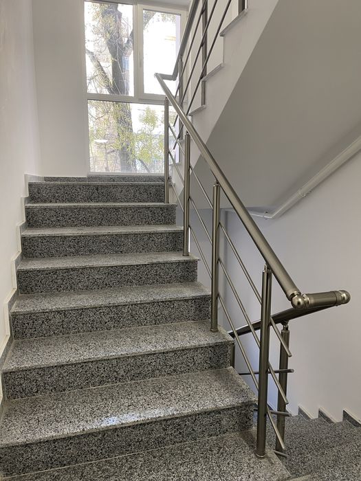 Дава се под наем Двустаен апартамент в Русе, Център - 66 кв.м за 453.9 € - Снимка #9