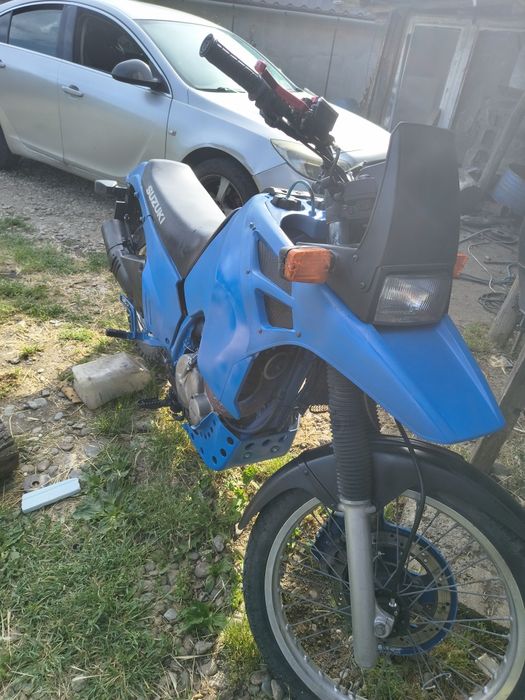 Vând sau schimb cu choper