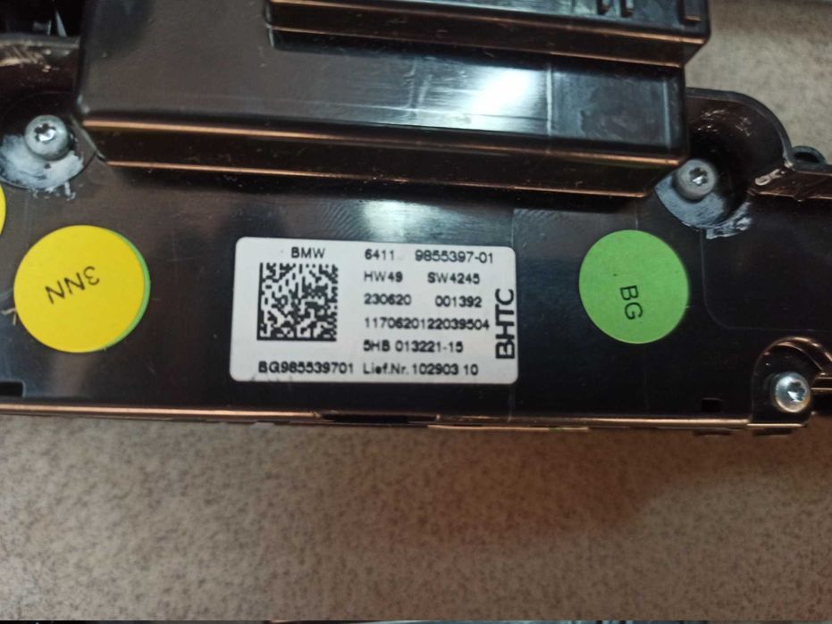 BMW F40 F44 части климатроник панел подгрев седалки табло стелки