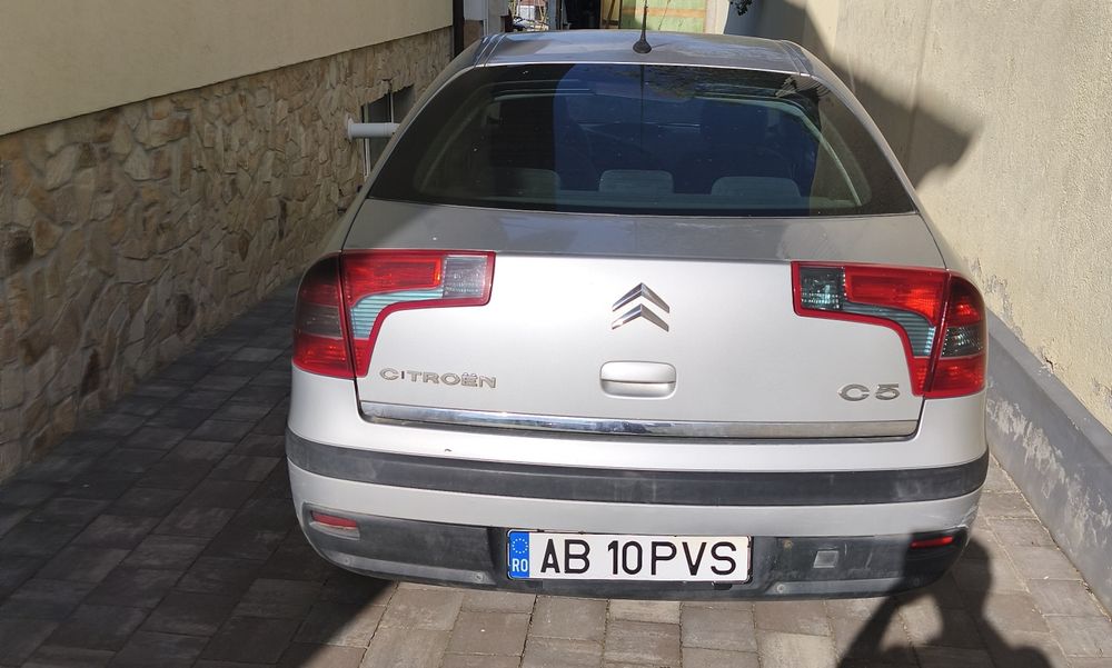 Vand Citroen C5 2005