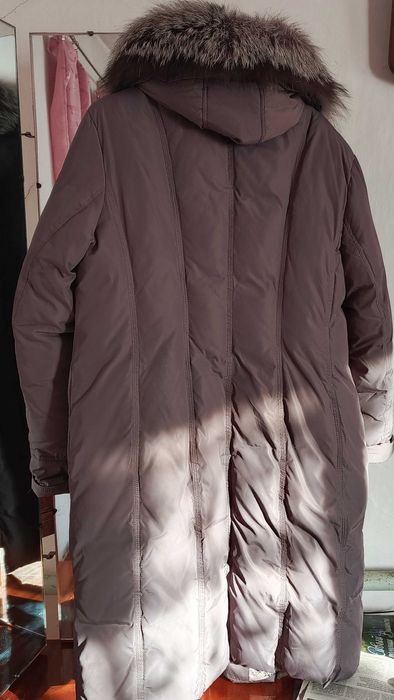 Продам куртку женскую