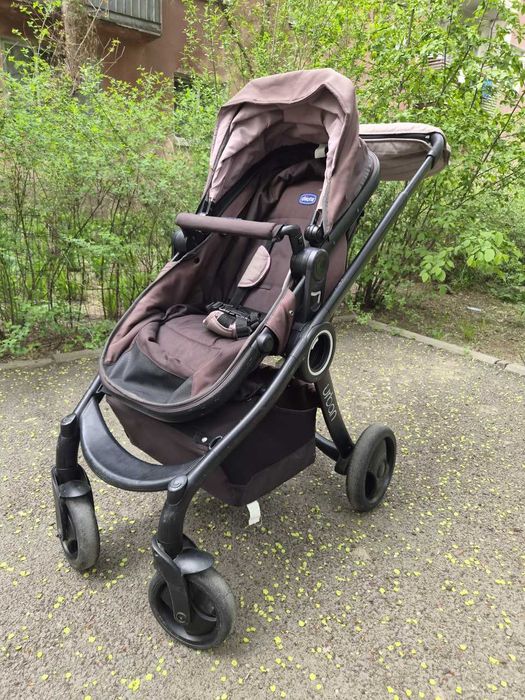 Детская коляска-трансформер Chicco Urban