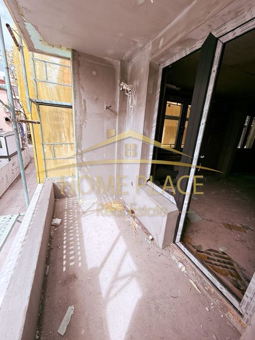 Продава се Тристаен апартамент в Варна, Център - 88 кв.м за 3750 €/кв.м - Снимка #5