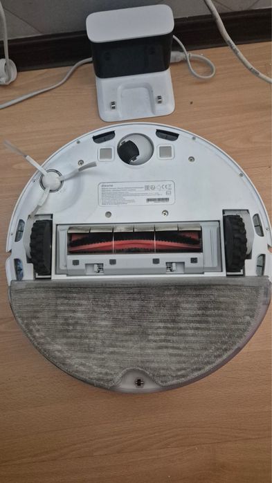 продам робот пылесос
