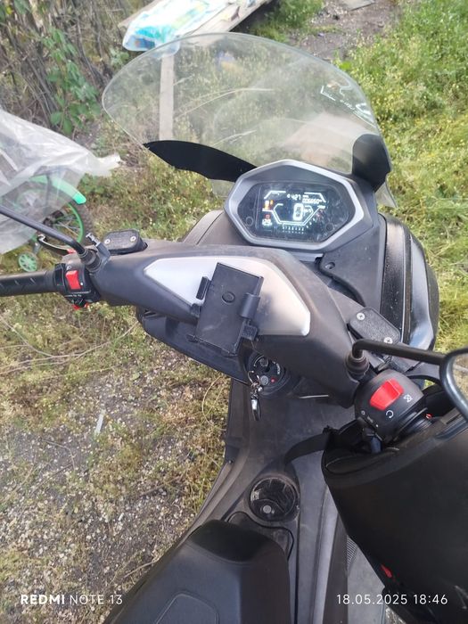 Продам n-max торг имеется но небольшой