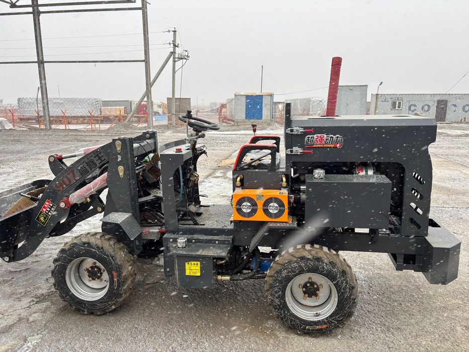 Мини погрузшик сатылады бахтыда тур