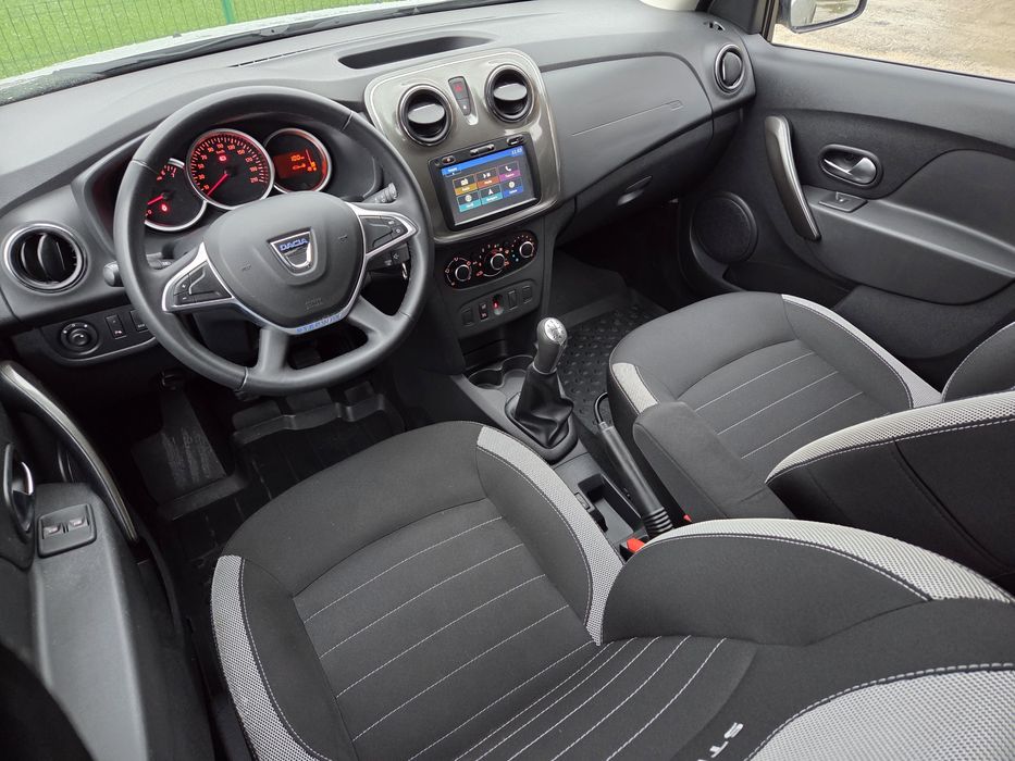 Dacia Logan MCV Stepway / 0.9 TCE / Ac / Navigatie