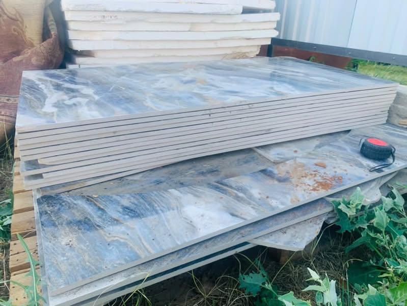 Продам Кафель керамогранит новые