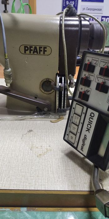 Швейная машина Pfaff 487
