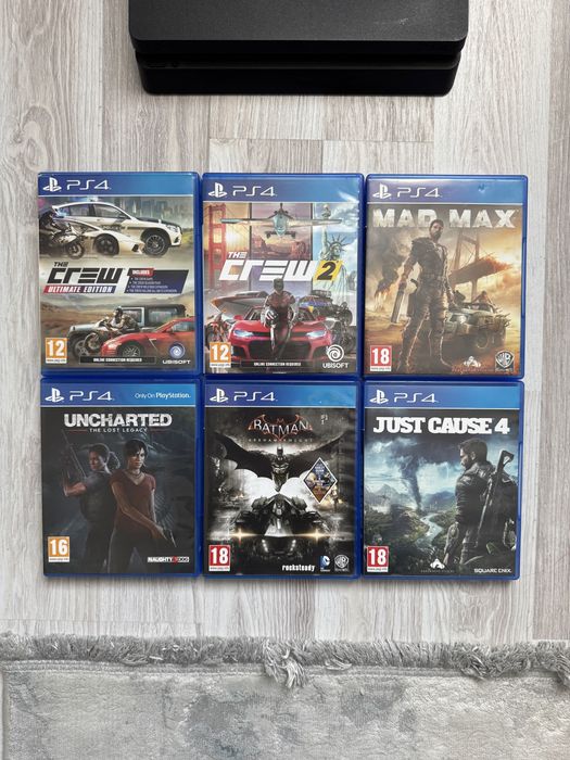 Playstation 4 slim ps4