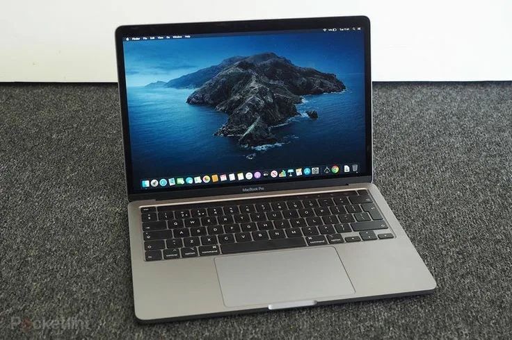 Macbook 13 pro M1 256gb 2020год