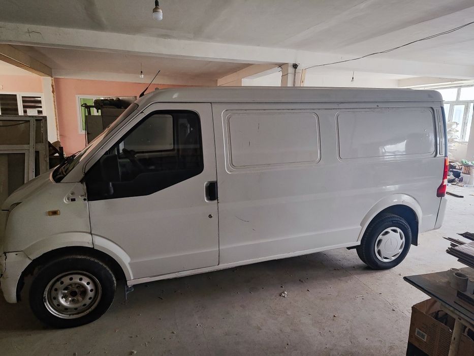 Dangfeng van sotiladi