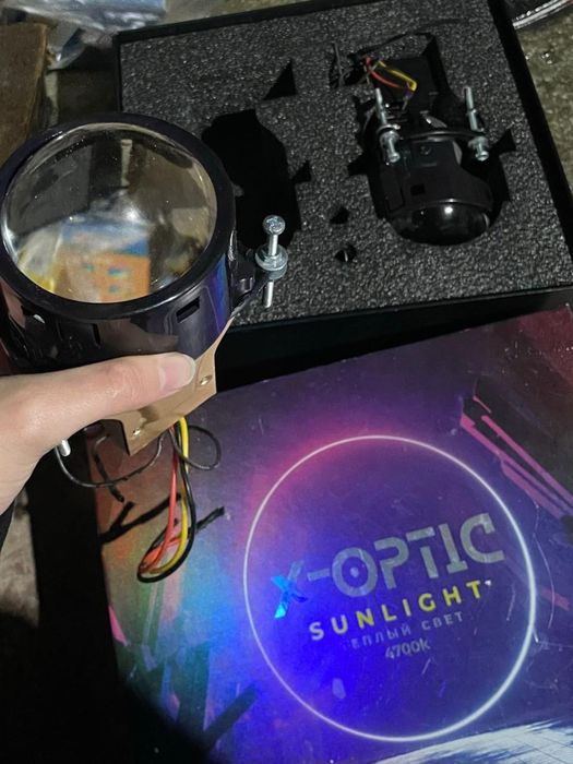 Продам bi led лампы