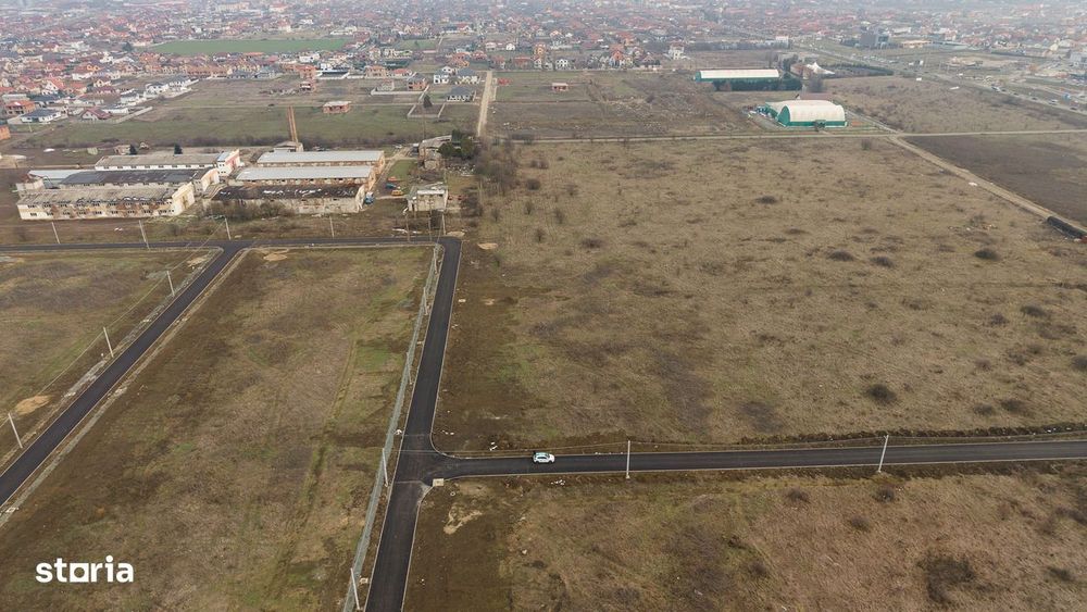 Teren intravilan de 606 mp în Vladimirescu