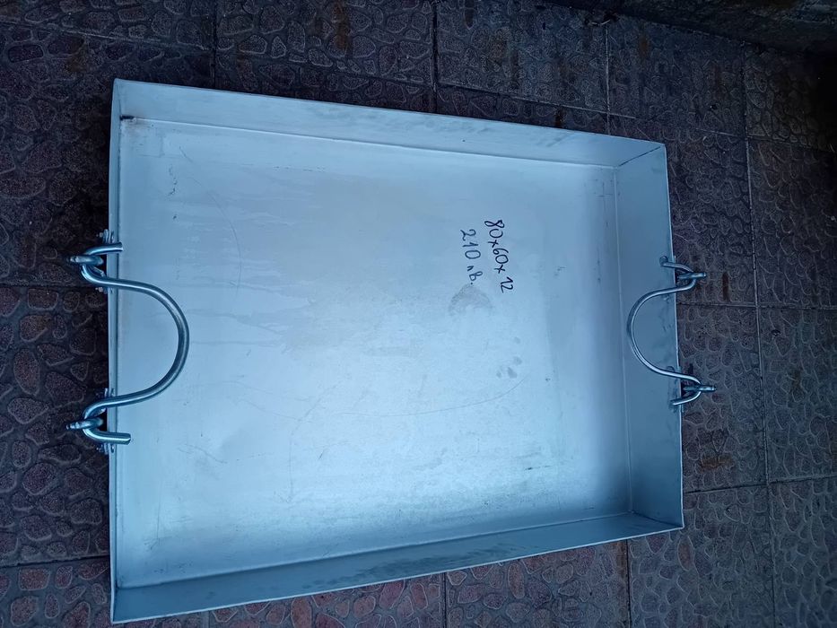 казани неръждавейка.Големи  тави