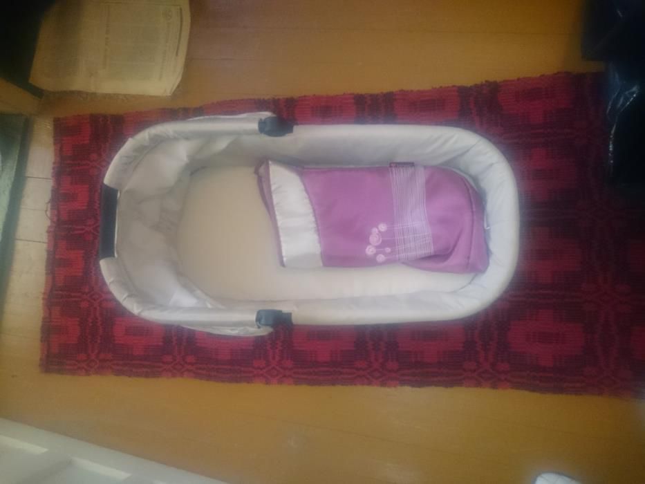 Комбинирана детска количка Лорели Карера 4 колела 2 в 1