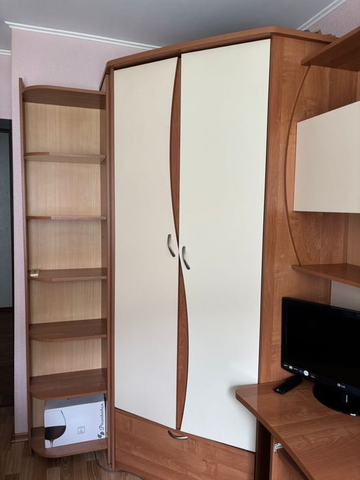 Продам стенку в хорошем состоянии