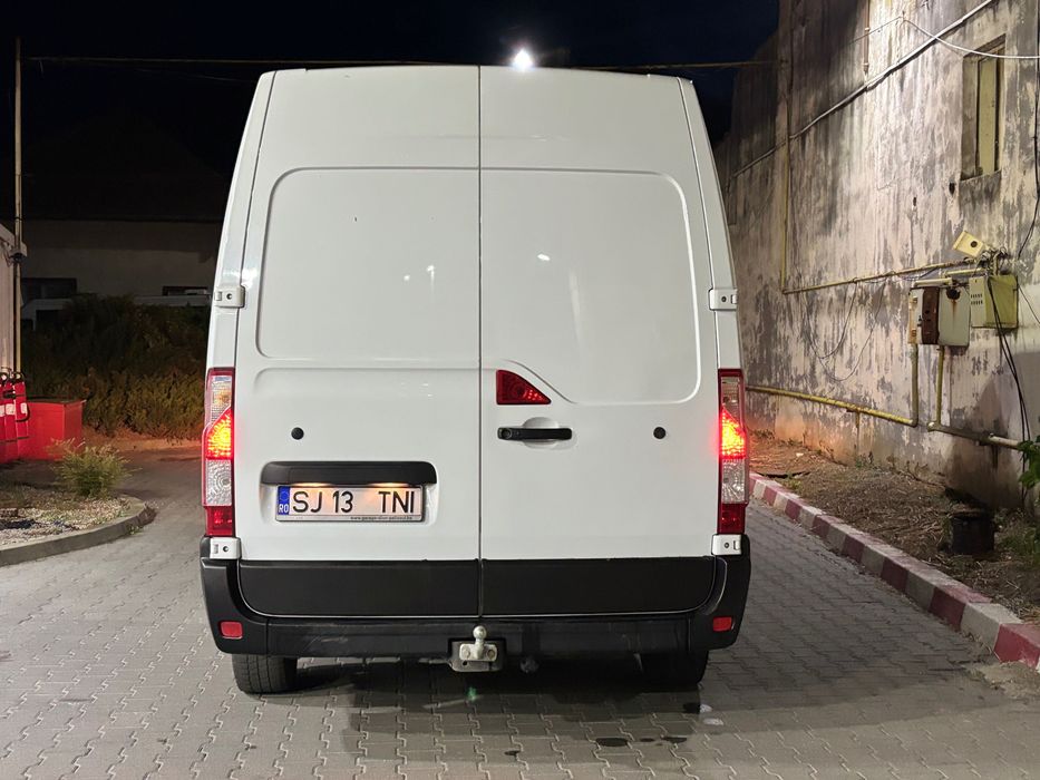 2018 Nissan NV400