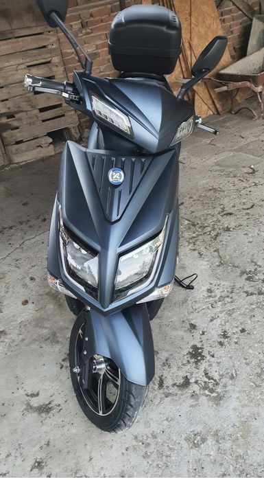 Sunra Hawk / Ел. скутер