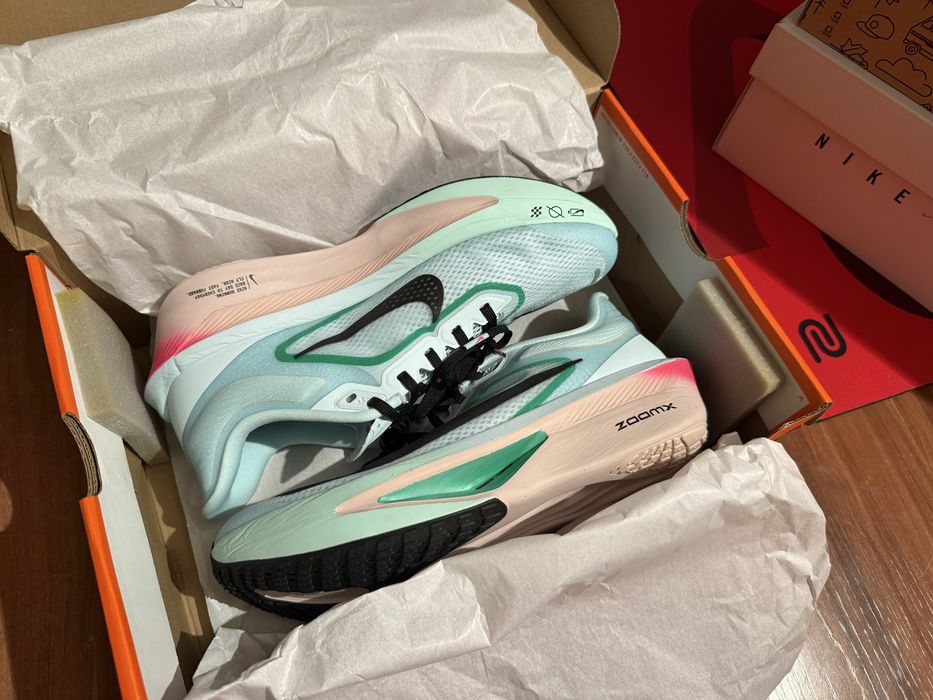Кроссовки Nike Zoom Fly 6