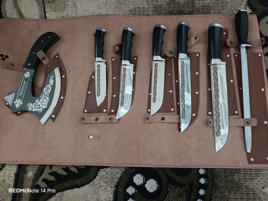 Nabor pichoqlar ustasida