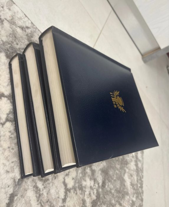 Enciclopedia Britannica primele 3 volume