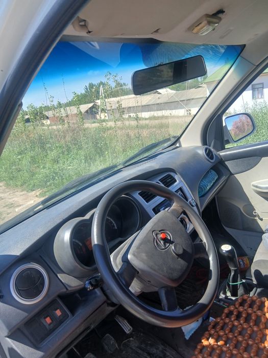 Чанган сотилади 2015 98 талик люкс кондиционер