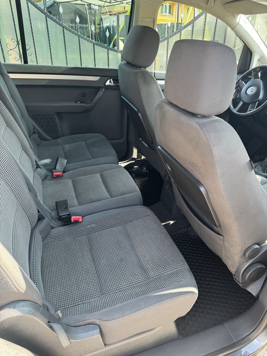 VW TOURAN 2.0 TDI 140 ks