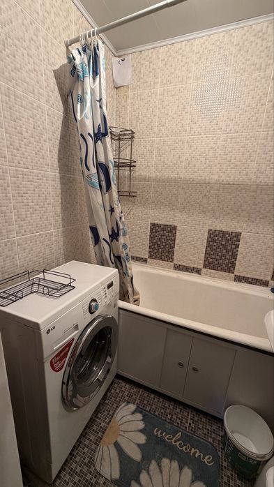 Сдам 2х комнатную квартиру(СЕМЕЙНЫМ)