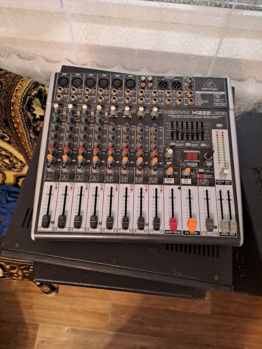 Музыкальный аппаратура