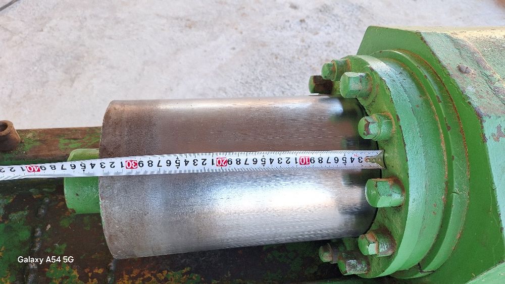 Пресс станок сотилади