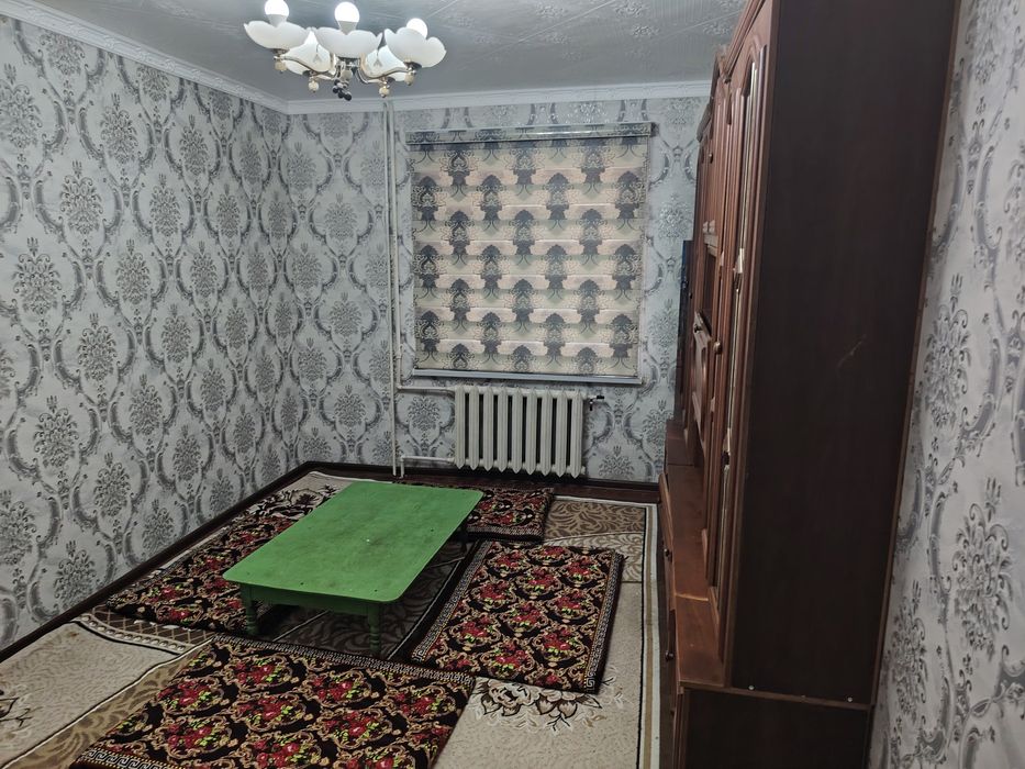 1 хонали уй ижарага берилади бозор олдида