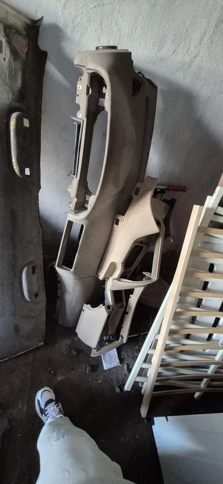 Запчасти по салону на бмв е39