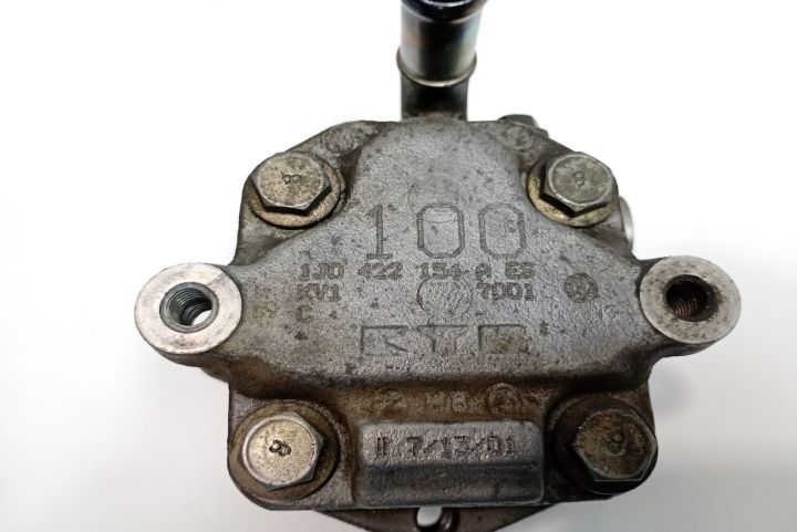 Pompa  servodirectie  1J0422154A Volkswagen VW Golf a 4-a generatie