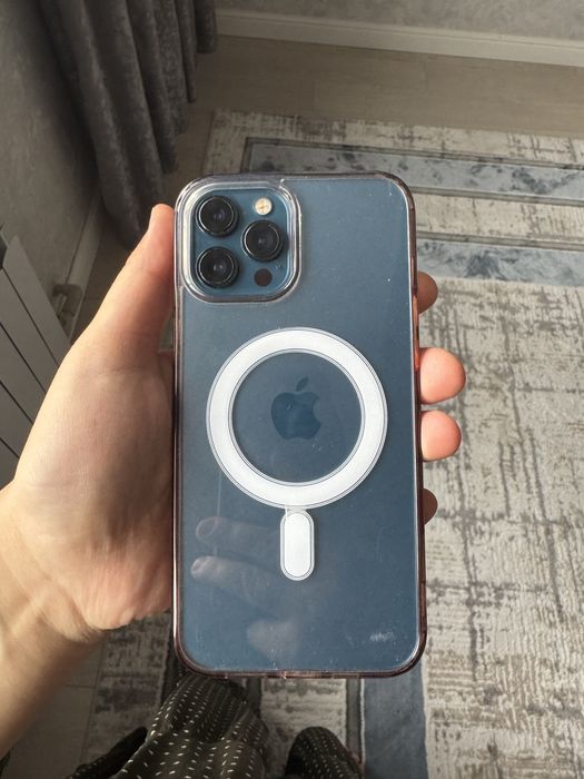 Iphone 12 про мах и 13