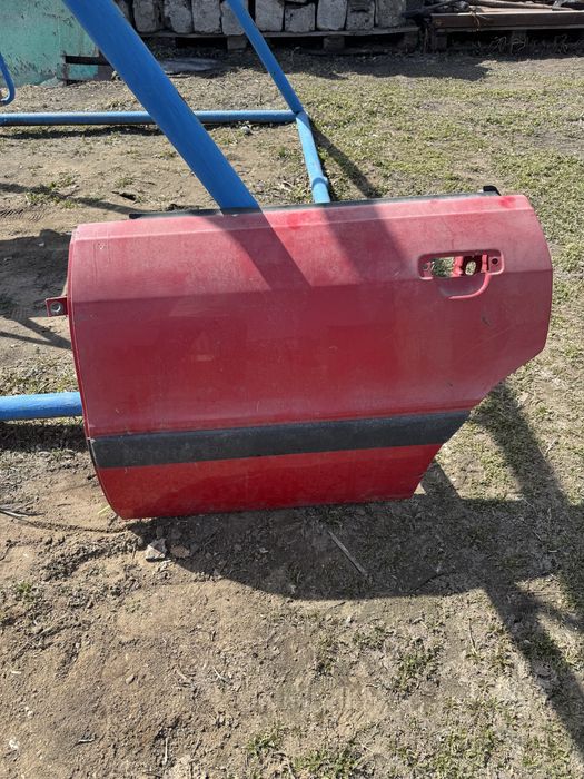 Продам двери на Ауди