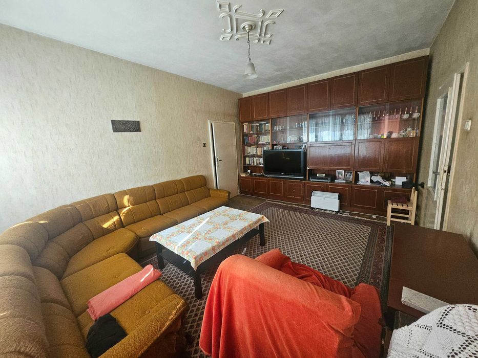 Продава се Многостаен апартамент в Пловдив, Младежки Хълм - 86 кв.м за 1756 €/кв.м - Снимка #3