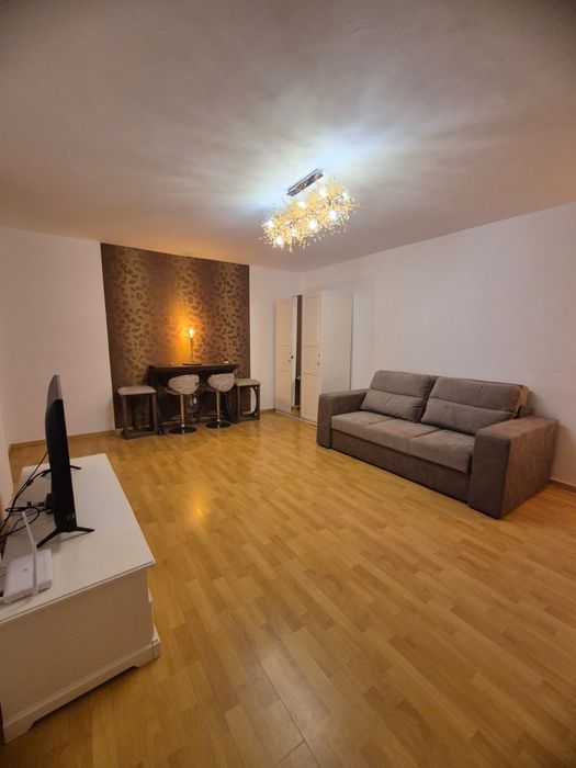 Apartatament cu o camera/garsoniera Calea Calarasi, Delea Noua Decebal Piata muncii