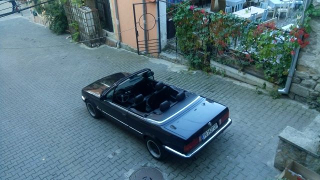 Класически Ретро БМВ Е 30 кабрио