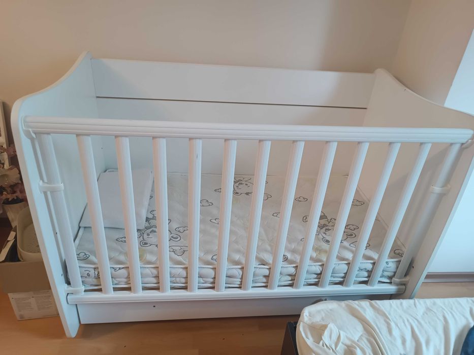 Кошара lorelli +матрак и обиколници