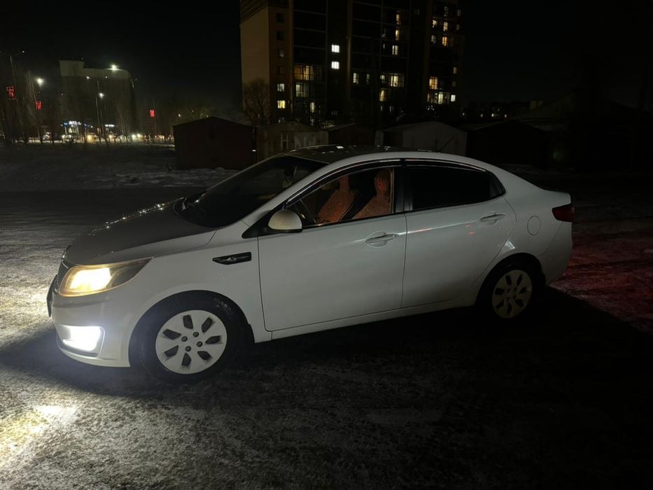 Продается Kia rio 2014 года
