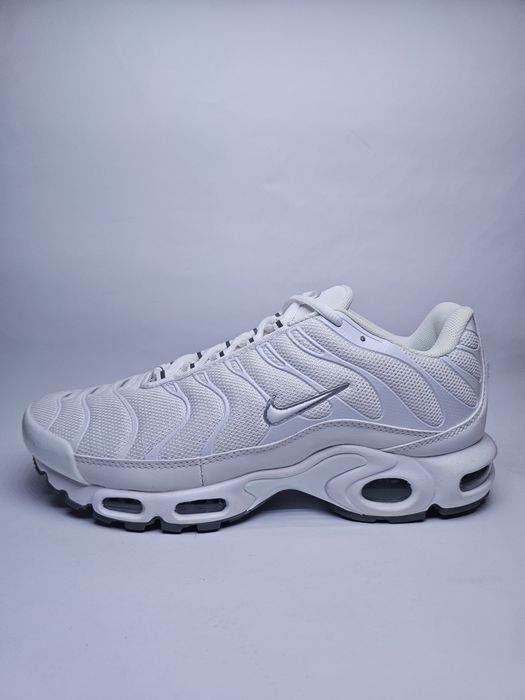 Nike TN albi mărimea 44