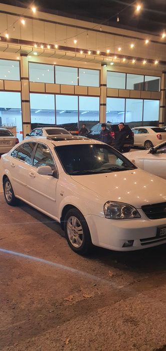 Laceti 1.6 2012 aftomat